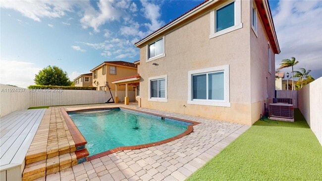 Building Photo - 12358 SW 125th Terrace