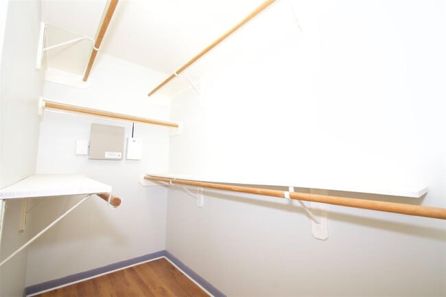 Building Photo - 13222 Boxwood Terrace Dr