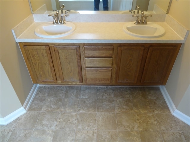 Building Photo - 674 Camp Francis Johnson Rd