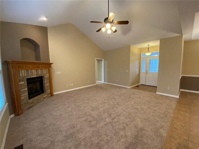 Building Photo - 23 Morvan Dr