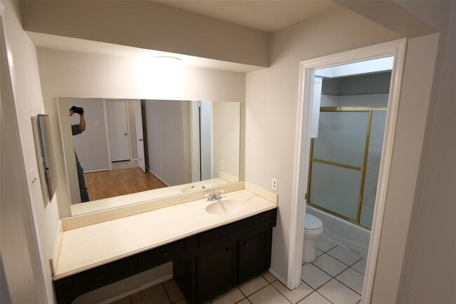 Building Photo - 13314 Ensley Wood Dr