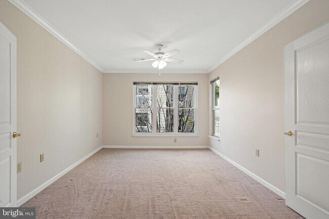 Building Photo - 2204 Westcourt Ln
