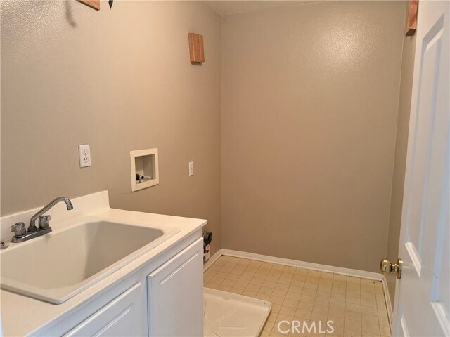 Building Photo - 6437 Kaisha St