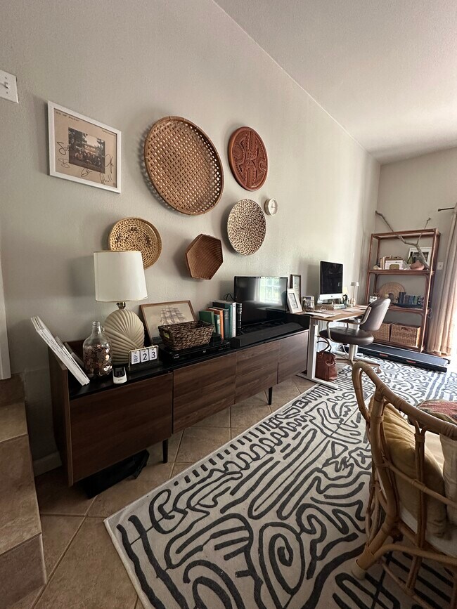 Building Photo - 849 N Third St