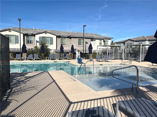 Building Photo - 965 Nevada State Dr