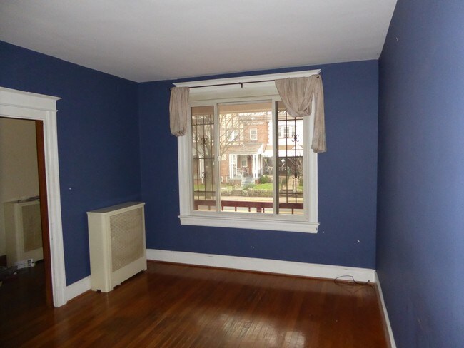 Building Photo - 3618 18th St NE