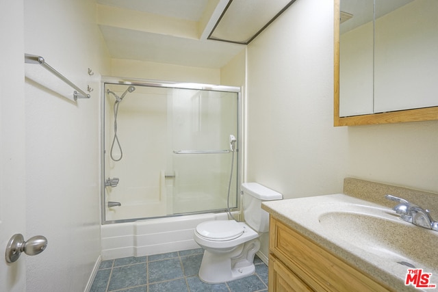 Building Photo - 5760 Owensmouth Ave