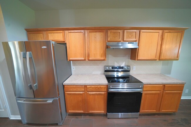 Building Photo - Stunning Single-Story Home Now Available i...