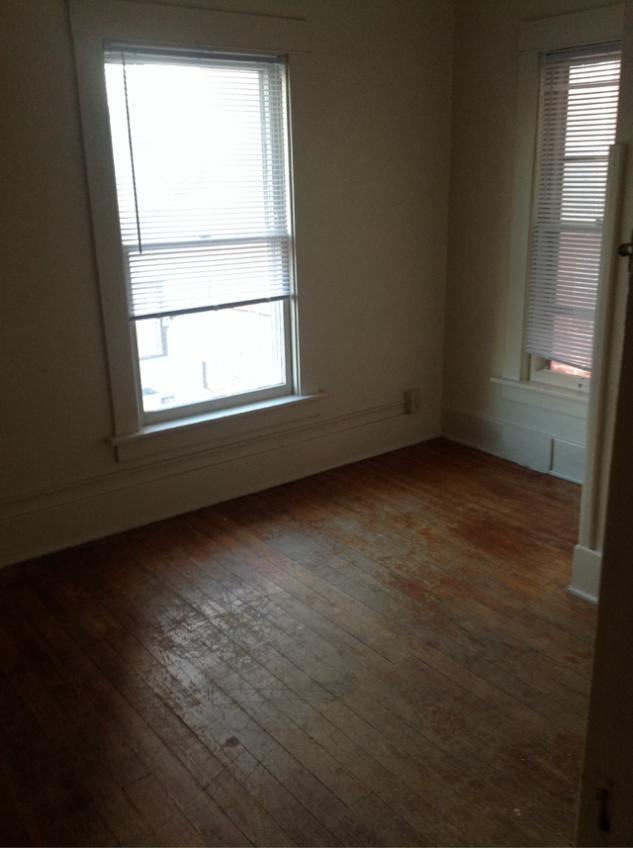 Building Photo - 1409 E St