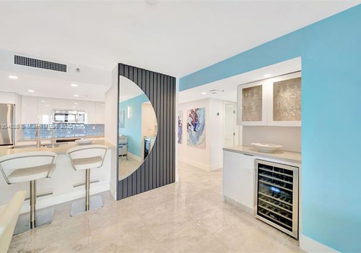 Building Photo - 1717 N Bayshore Dr