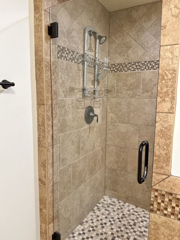 Building Photo - 14328 S Log Home Ln