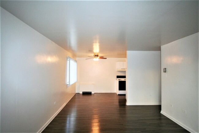 Building Photo - 909 Pearl St