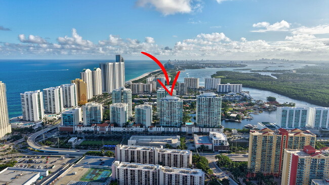 Building Photo - 300 Sunny Isles Blvd