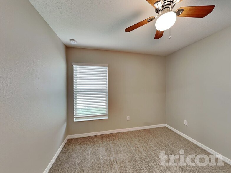 Building Photo - 10026 RoseMary Leaf Ln