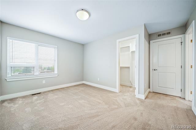 Building Photo - 435 S Forest St