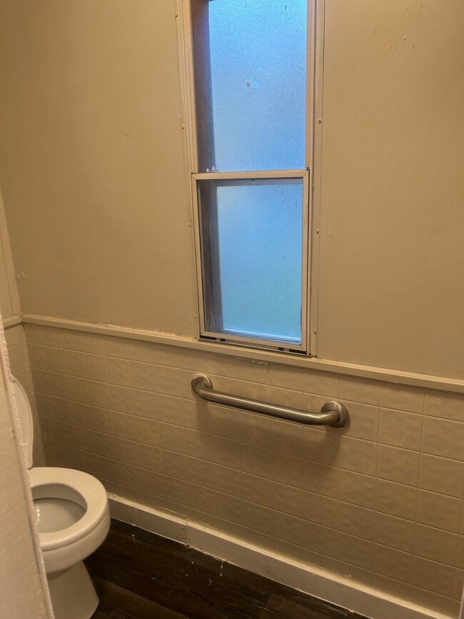 Building Photo - 1670 Q T Todd Dr