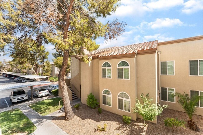 Building Photo - 3145 E Flamingo Rd