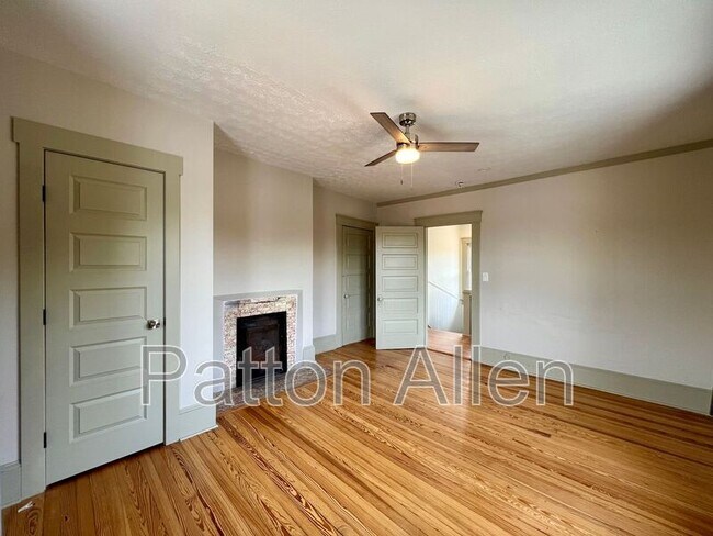 Building Photo - 301 Merrimon Ave