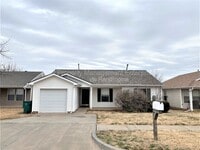 Building Photo - 916 Hyacinth Hollow Dr