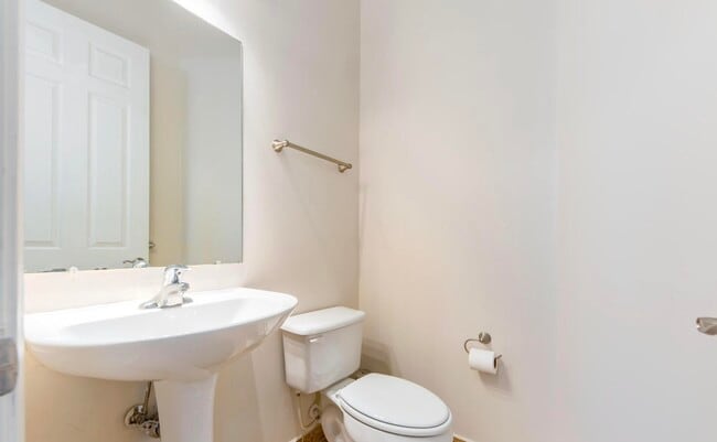 Building Photo - 1088 Grove Park Cir