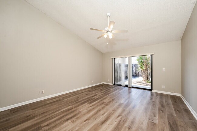 Building Photo - 80 Baytree Cir