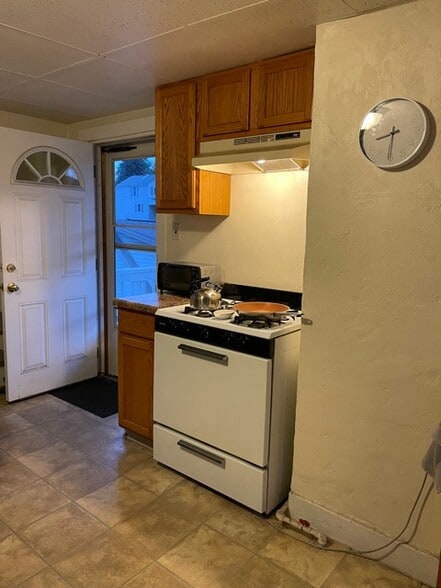 Building Photo - 4408 Greensprings Ave