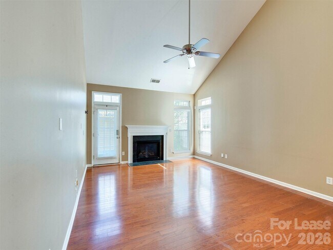 Building Photo - 8164 Bridgegate Dr