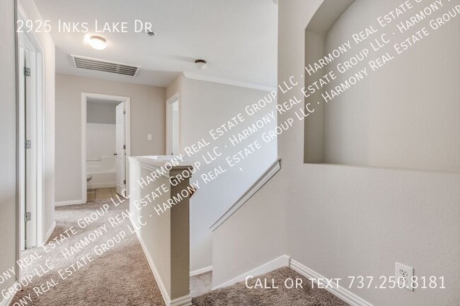 Building Photo - 2925 Inks Lake Dr