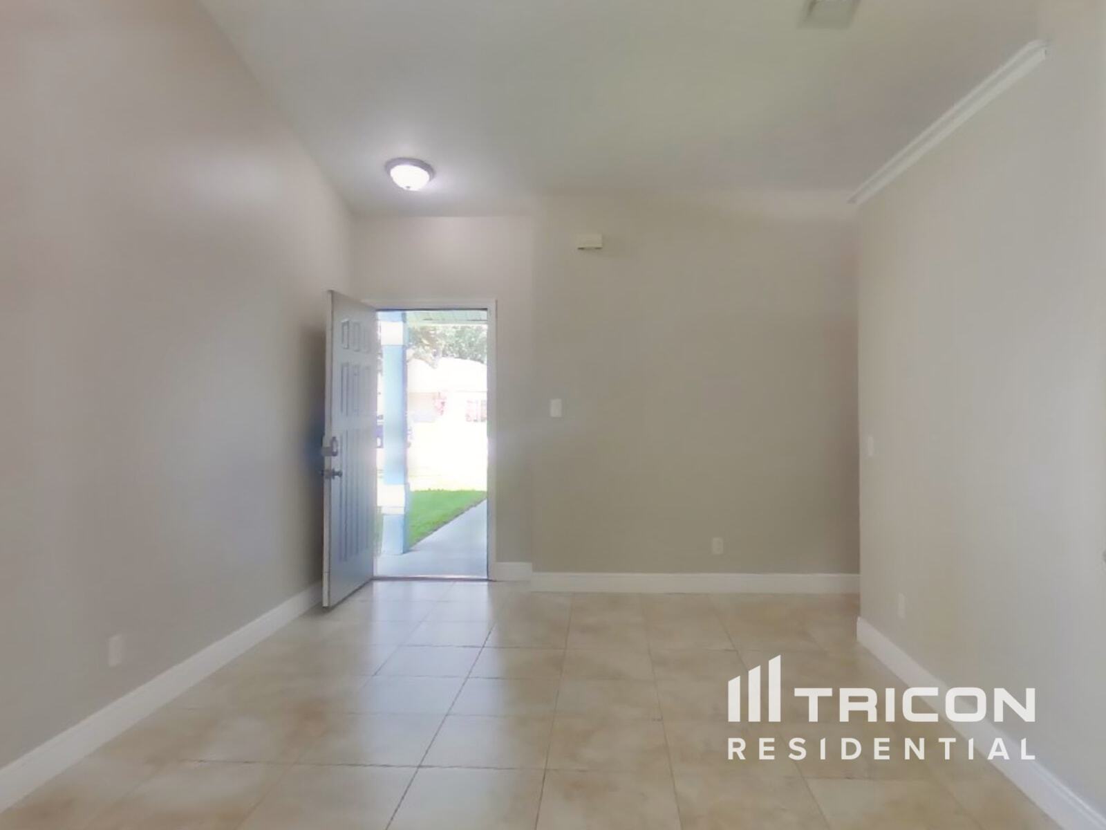 Building Photo - 12895 Downstream Cir