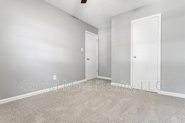 Building Photo - 6521 New Market Way