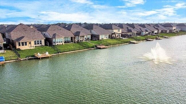 Building Photo - 24814 Puccini Pl