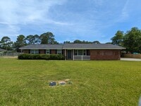 Building Photo - 804 Mixon Dr