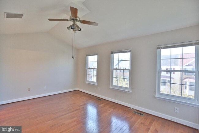 Building Photo - 14214 Beddingfield Way