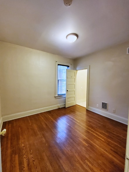 Building Photo - 1488 Michigan Ave