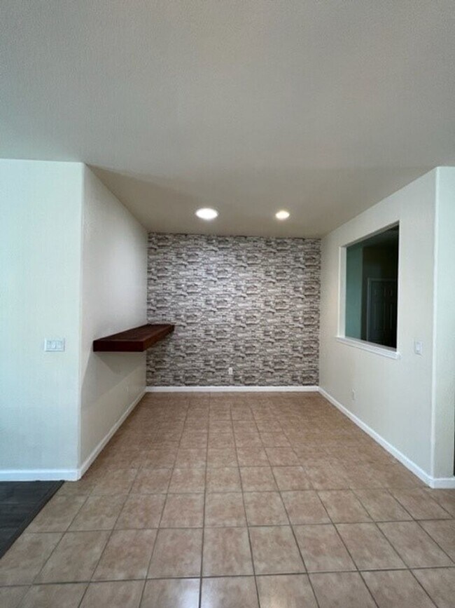 Building Photo - 11805 Dionysus Way