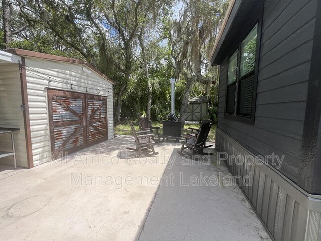 Building Photo - 112 E Appaloosa Trail