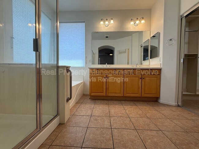 Building Photo - 3038 W Trapanotto Rd