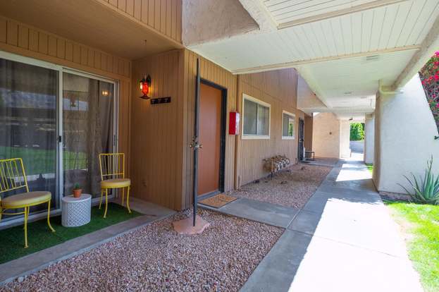 Building Photo - 510 N Villa Ct