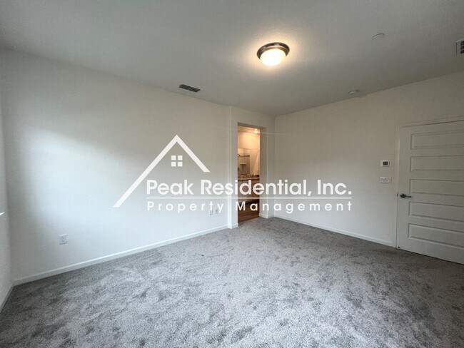 Building Photo - Brand New 3bd/2.5ba Woodland Home with 2 Car Garage