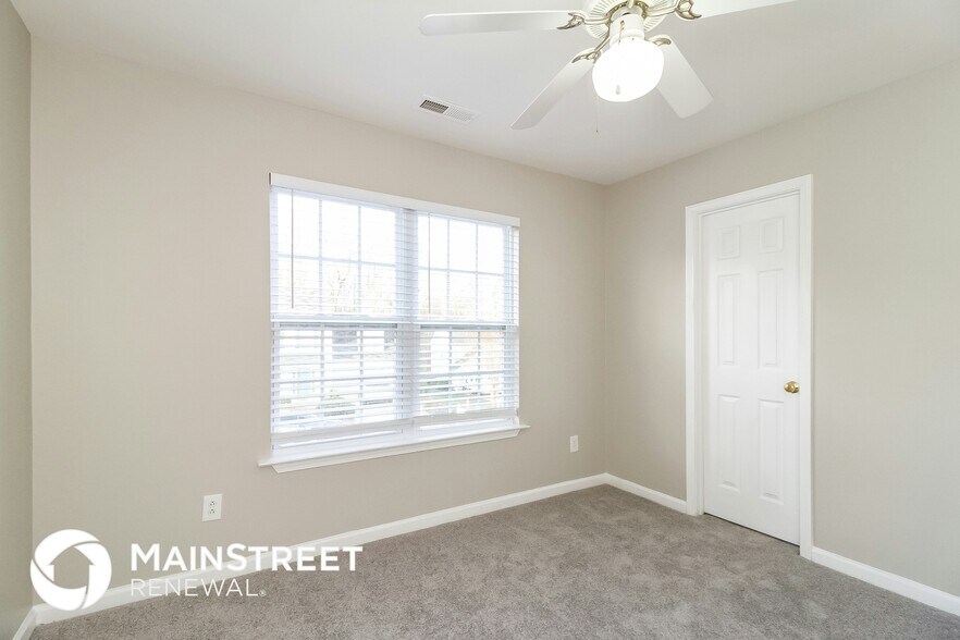 Building Photo - 232 Stone Moss Ln