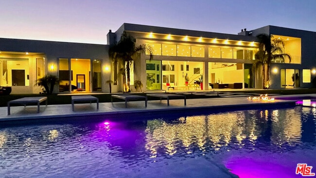 Building Photo - 80 Saddlebow Rd