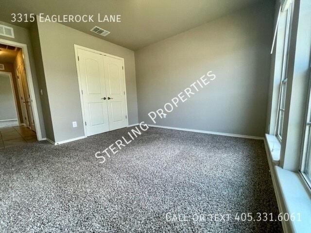 Building Photo - 3315 Eaglerock Ln