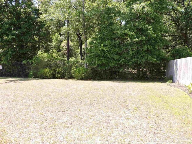 Building Photo - 5427 Peach Dr