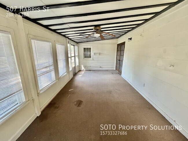 Building Photo - 507 Harris St