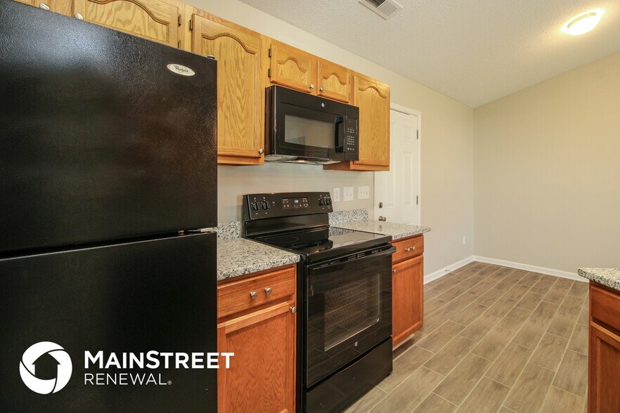 Building Photo - 3506 Throughbrook Ct
