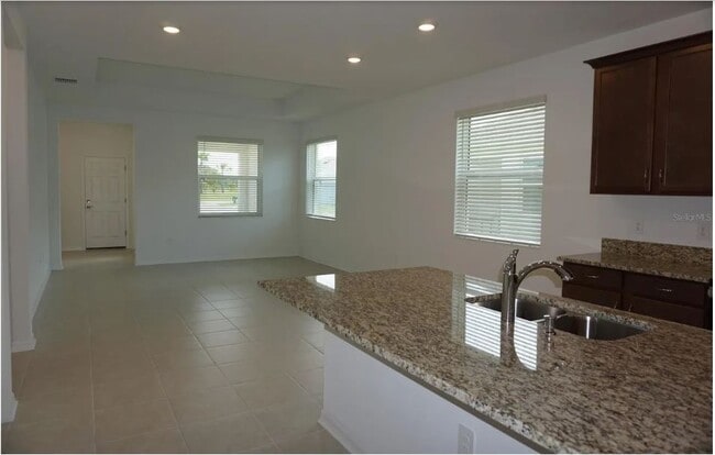 Building Photo - 7676 Livewell Ln