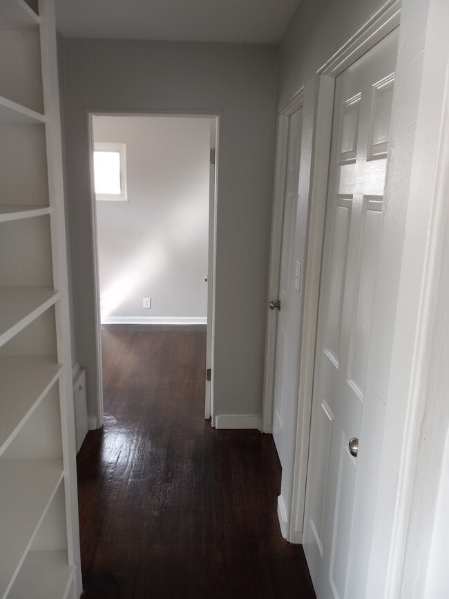 Building Photo - 2309 Union Ave