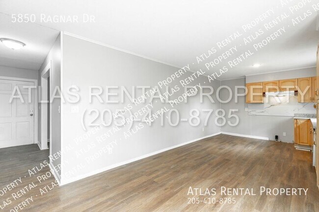 Building Photo - 5850 Ragnar Dr