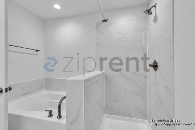 Building Photo - 1144 Thayer Gln Ct