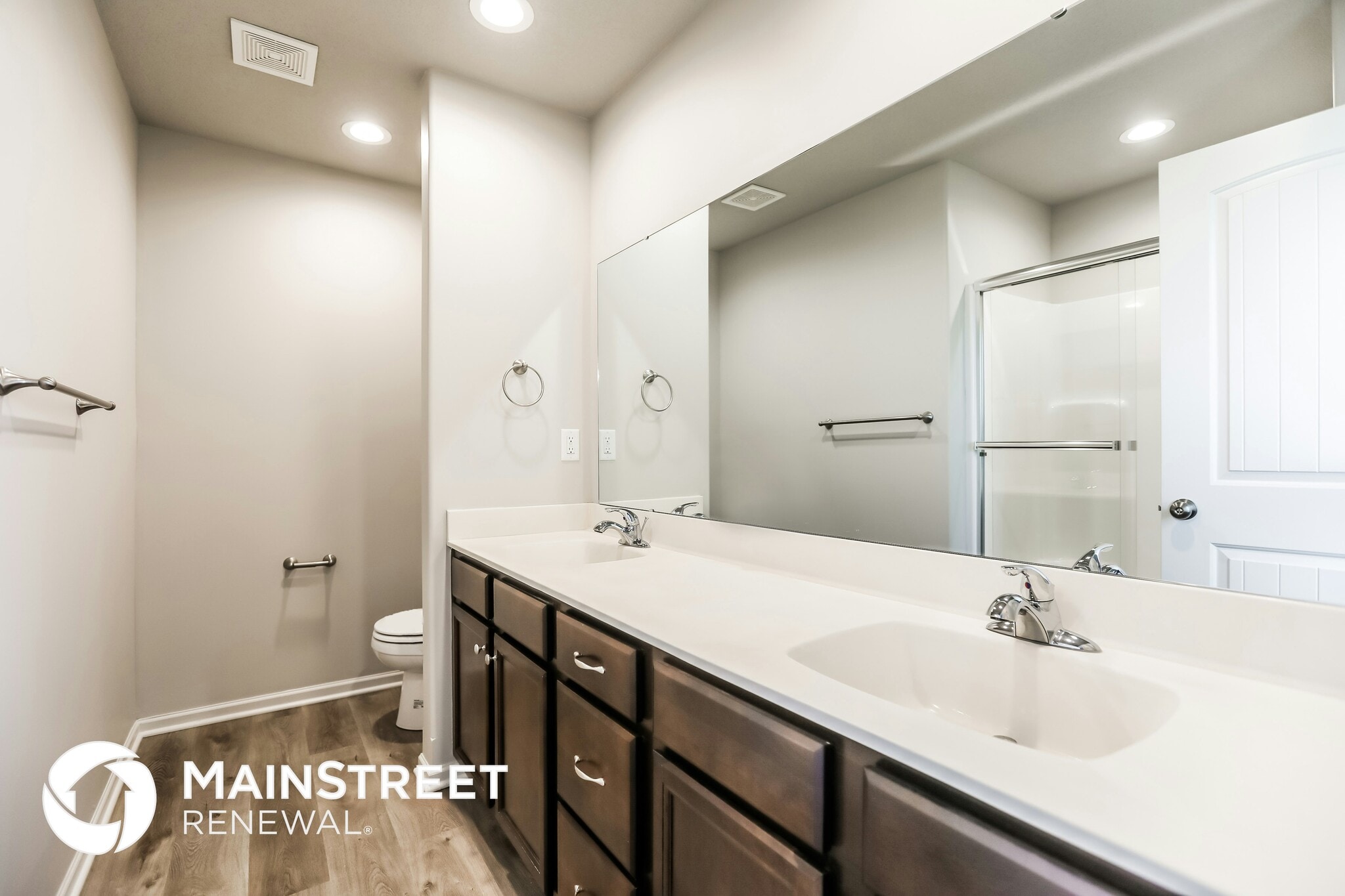 Building Photo - 210 Elissa Dr